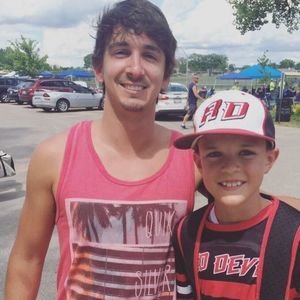 Meet your Posher, Arik